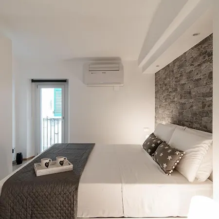 Love's Corner - By Myhomeincomo Apartament *